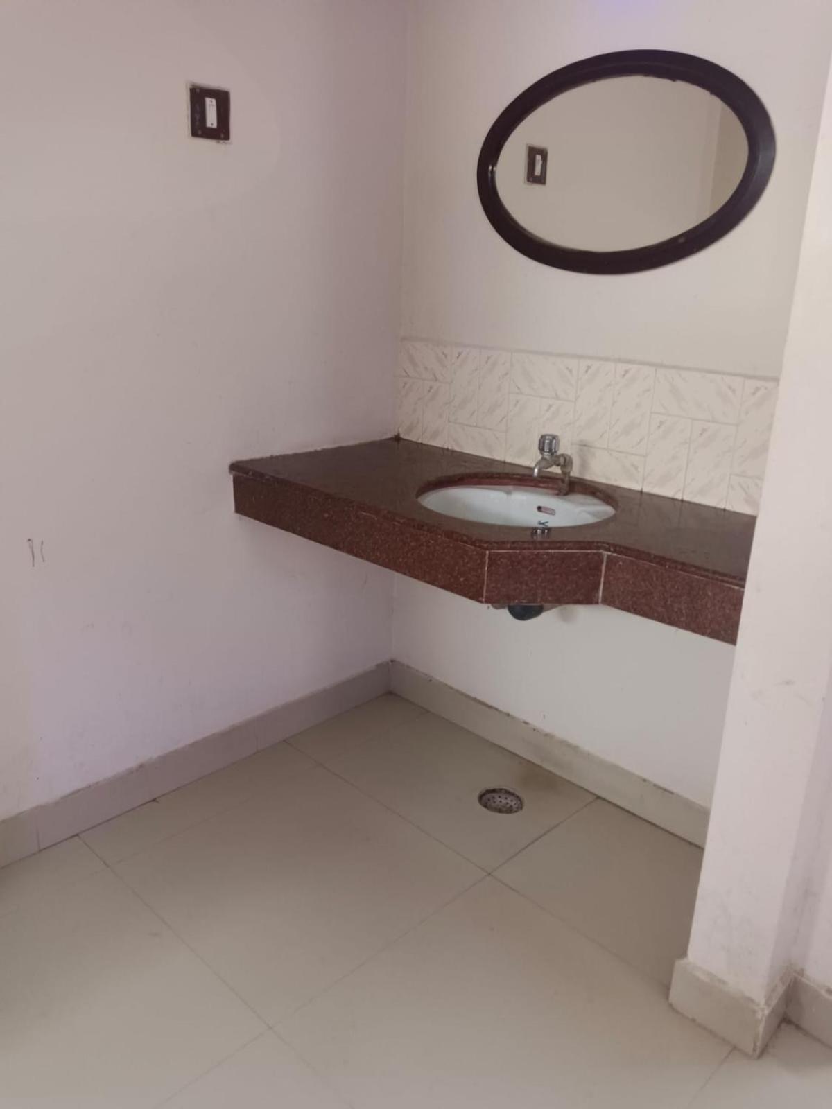 Sree Balaji Hotel - Lodge Kanyakumari Eksteriør billede