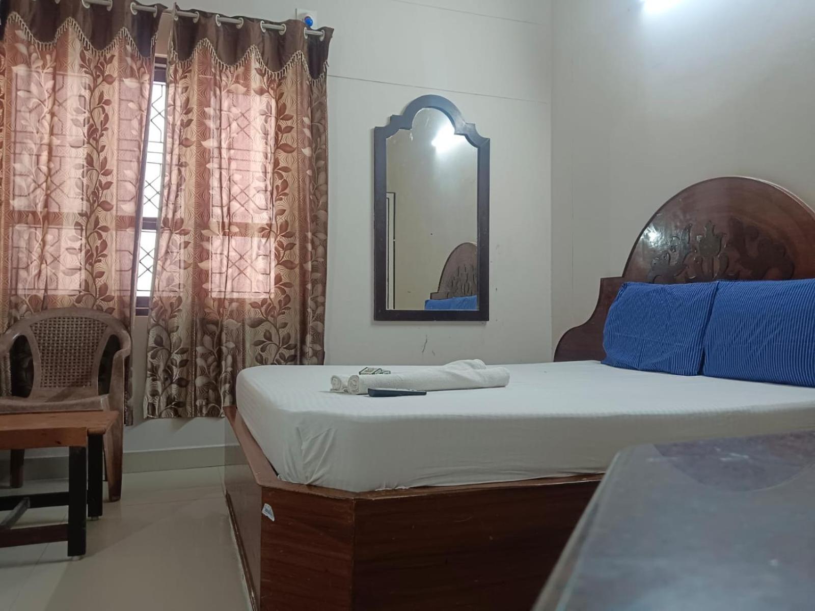 Sree Balaji Hotel - Lodge Kanyakumari Eksteriør billede